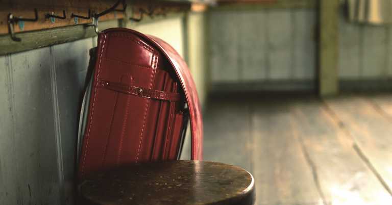 Read more about the article 建立師生關係的「專業界線」，才能預防兒童性誘騙