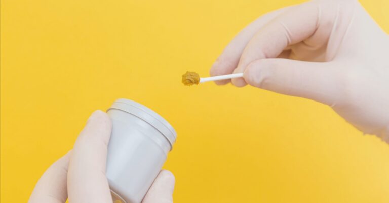 Read more about the article 在生物課堂上，與冤案相遇〉之二：我們如何帶著學生看冤案、學素養？