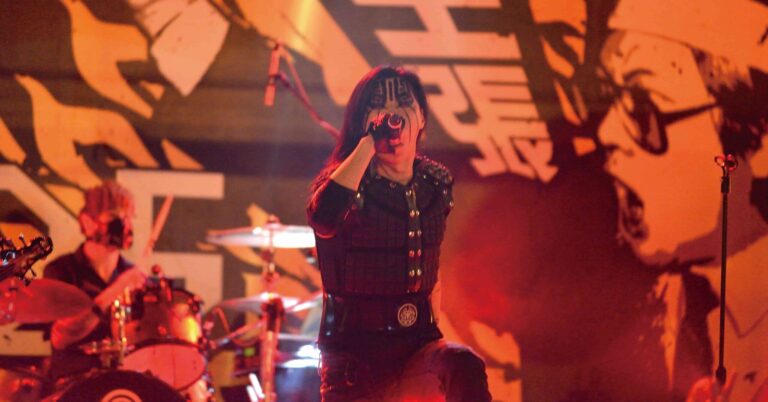 Read more about the article 是什麼原因讓這年輕的樂團引發這麼多共鳴？記憶的轉生—白恐時代之歌與金屬搖滾