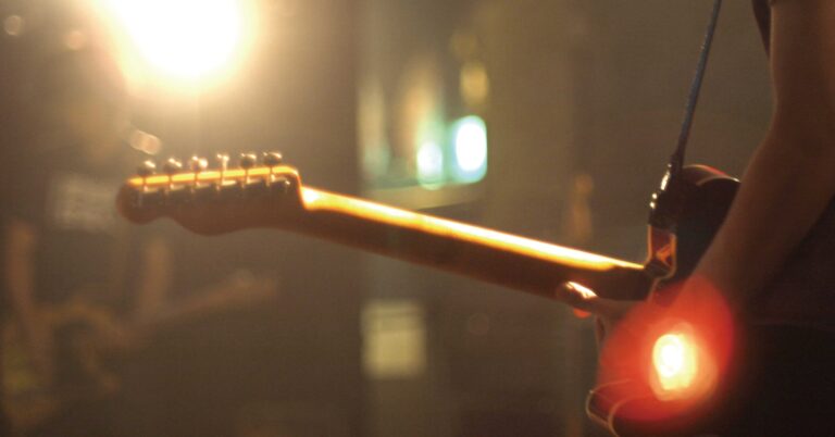 Read more about the article 末代客再興？從老山歌到新客家音樂　屬於客家的音樂旋律依然未完待續