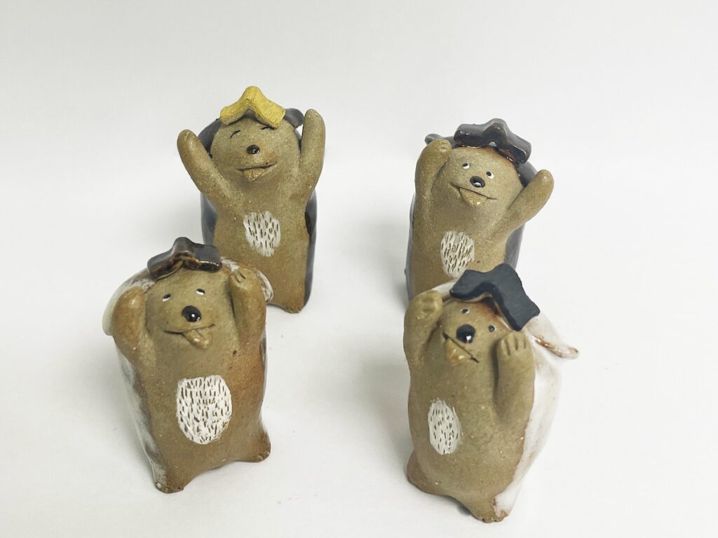 常玉蘭《看書狗狗》(已售出)