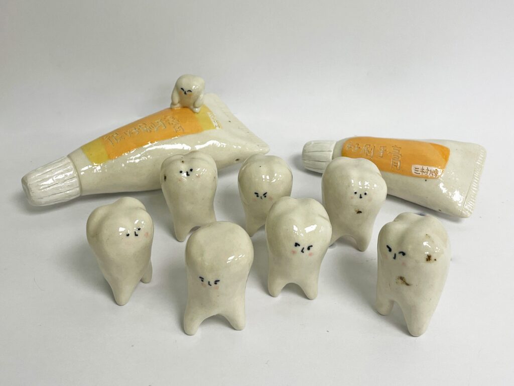 常玉蘭《牙齒牙膏組》(已售出)