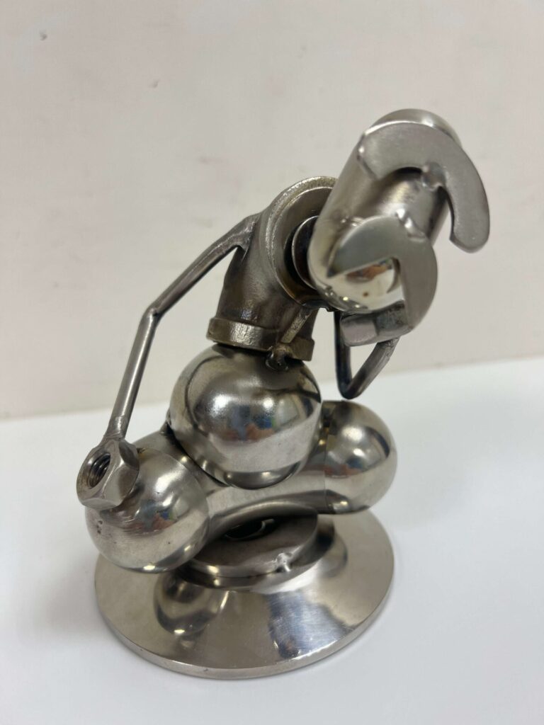 邱嬴洲《沉思》